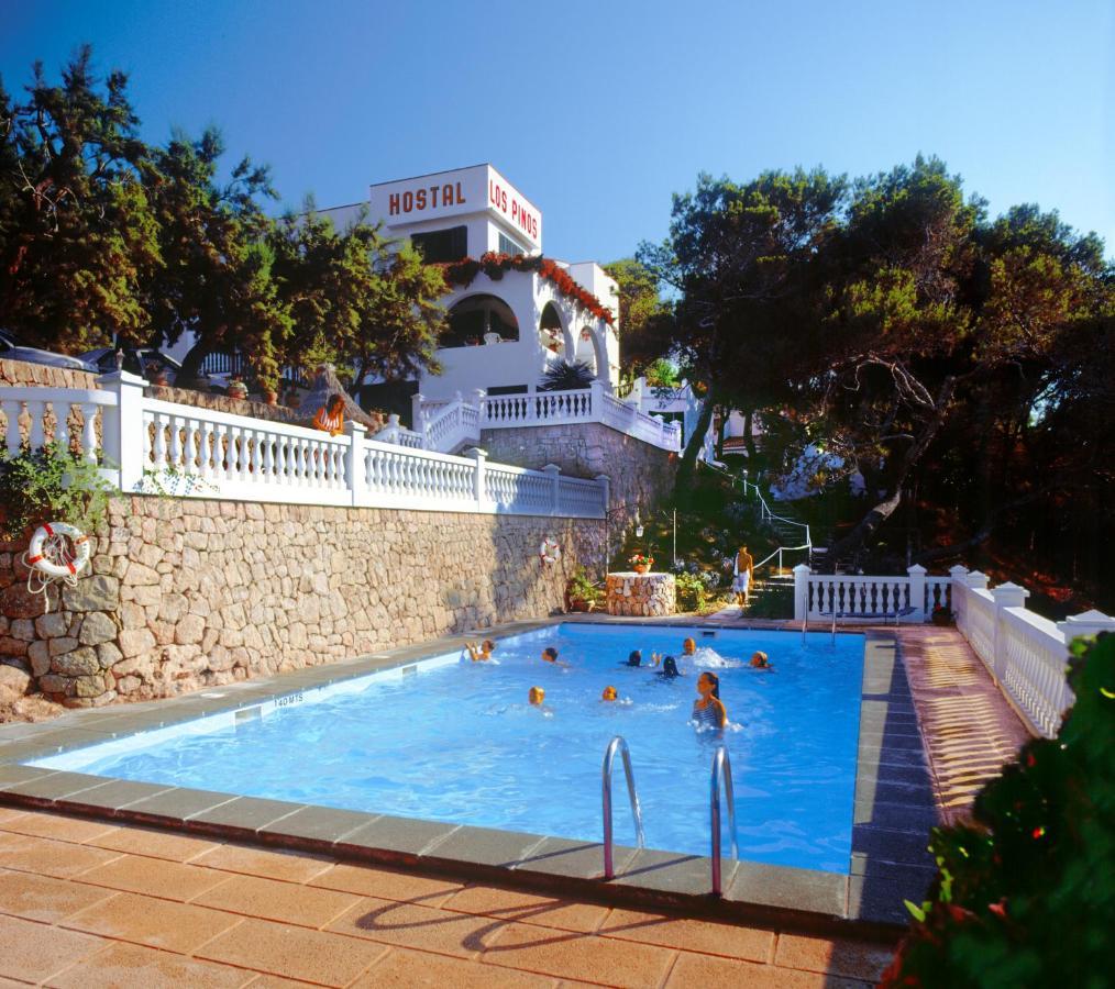 Hostal Los Pinos Cala San Vicente  Exterior photo